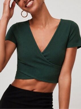 Aritzia Babaton Sculpt Knit Criss Cross Top Deep Green Size 2XS